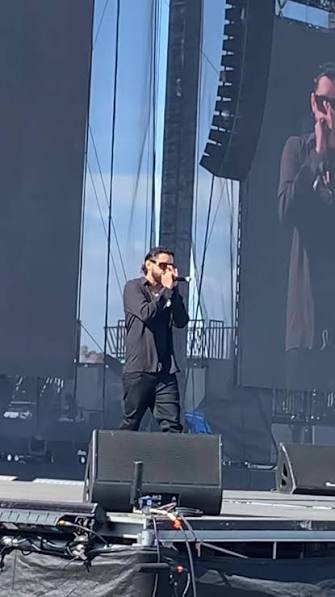 BashfortheWorld performing on tour